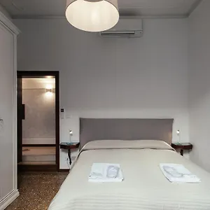 Apartment Residenza Dei Dogi, Venice