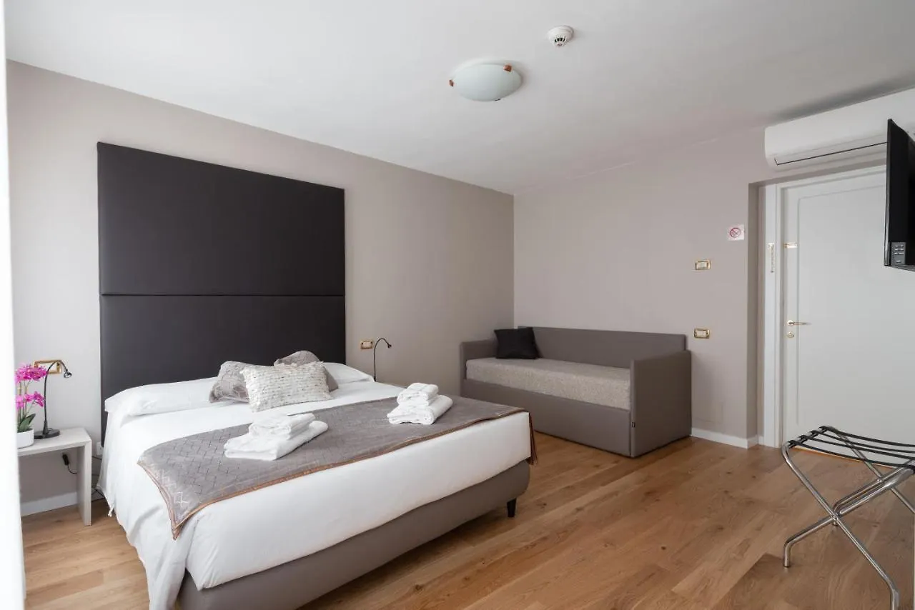 Locanda Herion البندقية بيت ضيافة